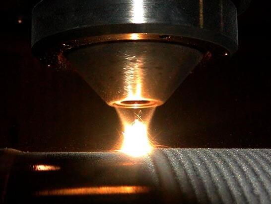 光纤激光焊接机的焊接技术优势分析