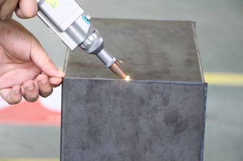 激光焊接机的激光焊接技术介绍