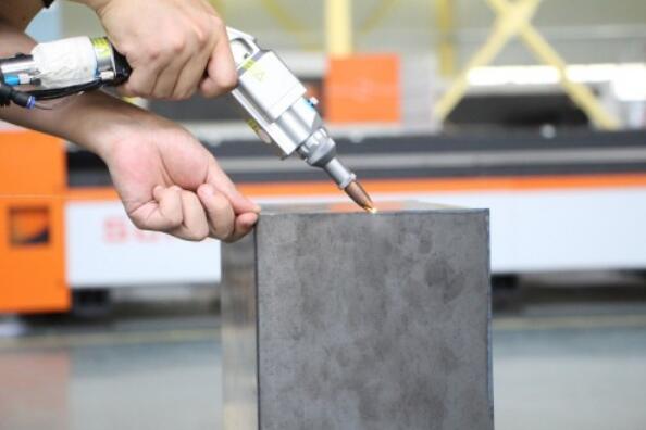 模具激光焊接机的模芯焊接修复应用分析