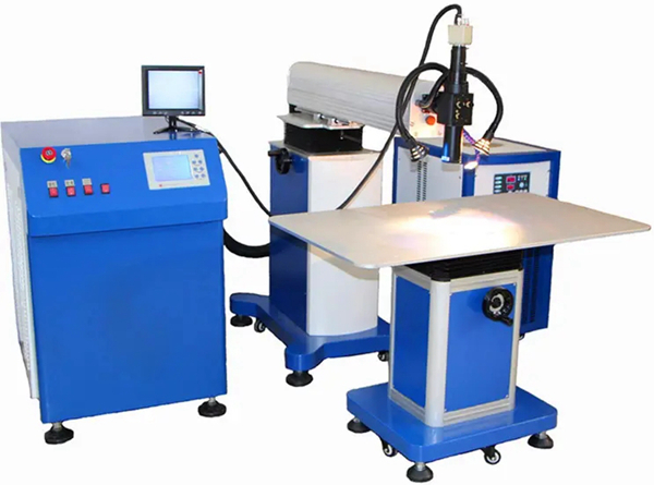 激光焊接机在电子工业方面与生物医学方面的应用范围